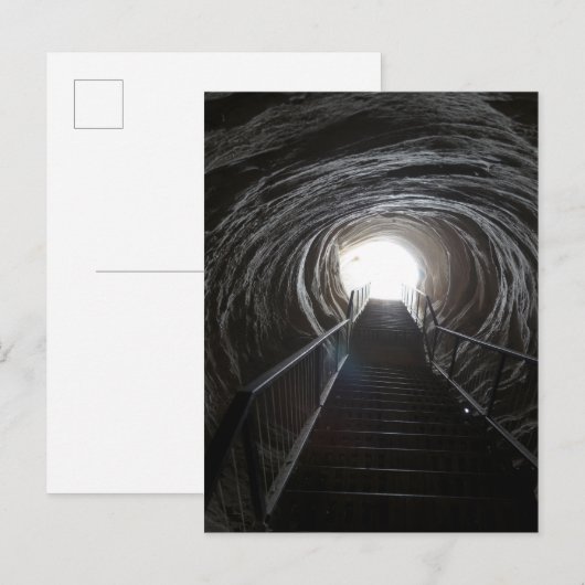 Dunkler Höhlentunnel Postkarte (Vorne/Hinten)