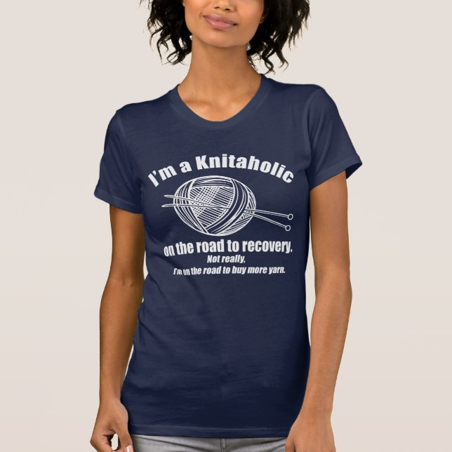 Dunkler Knitaholischer T - Shirt (Vorderseite)
