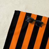 Dunkler Kürbis-orange und schwarzes horizontales Strandtuch (Beispiel)