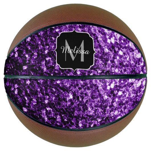 Dunkler lila Glitzer funkelnder Monogramm-Name Basketball (Vorderseite)