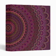 Dunkler lila Mandala