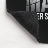 Dunkler Mega Trump 2024 Mega Niemals Aufgeben Mousepad (Ecke)
