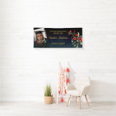 Dunkler Navy Blue Red Floral Gold Abschluss Banner (Insitu)