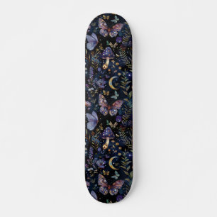 Dunkler Schmetterling Botanischer Himmels-Skateboa Skateboard