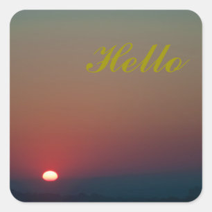 Dunkler Sonnenaufgang Quadratischer Aufkleber