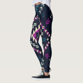 Dunkler Stamm Navajo, Vintag geometrisch. Leggings (Links)