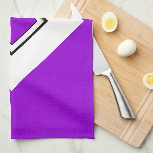 Dunkler Violet Top Letters Handtuch (Viertel Falte)