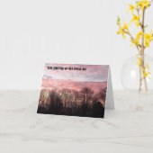 Dunkler Wald-Geburtstag Karte (Gelbe Blume)