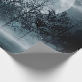 Dunkler Wald. Schöne dunkle Szene mit Bäumen, groß Geschenkpapier (Ecke)