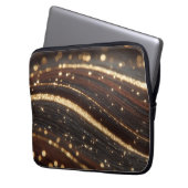 Dunkler Walnussbaum mit glänzenden Goldflüssen Laptopschutzhülle (Vorderseite Links)