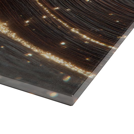 Dunkler Walnussbaum mit glänzenden Goldflüssen Schneidebrett (Ecke)