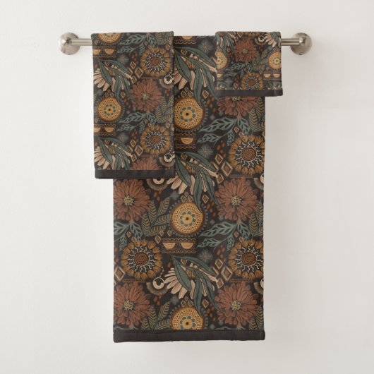 Dunkles Boho-Terrakotta-Sage-Botanikmuster Badhandtuch Set (Insitu)