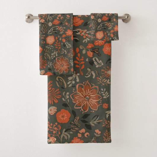 Dunkles Boho-Terrakotta-Salbei-Botanikmuster Badhandtuch Set (Insitu)