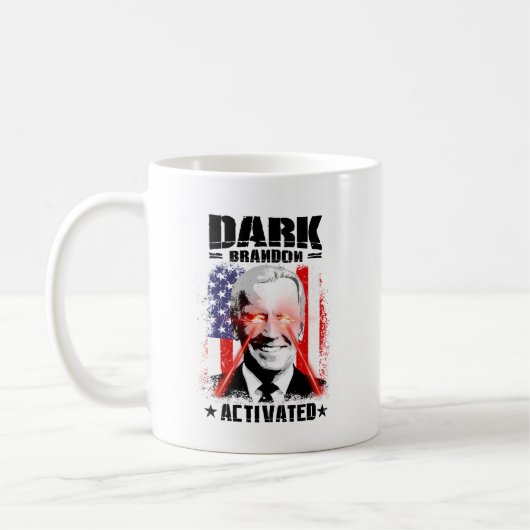 Dunkles Brandon: aktiviert Kaffeetasse (Links)