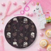 Dunkles Burgunderrot Gothic-Totenkopf & Rosenstrei Pappteller (Party)