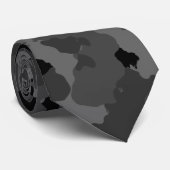 Dunkles Camouflage-Muster Krawatte (Gerollt)