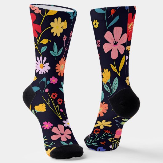 Dunkles farbenfrohes Ditsy-Blumenmuster im Boho-St Socken (Gewinkelt)