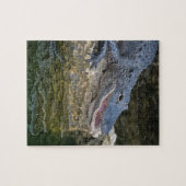 Dunkles Krokodil mit klarer Reflektion im Wasser Puzzle (Horizontal)