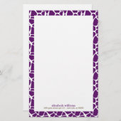 Dunkles lila Giraffen-Muster Briefpapier (Vorne/Hinten)