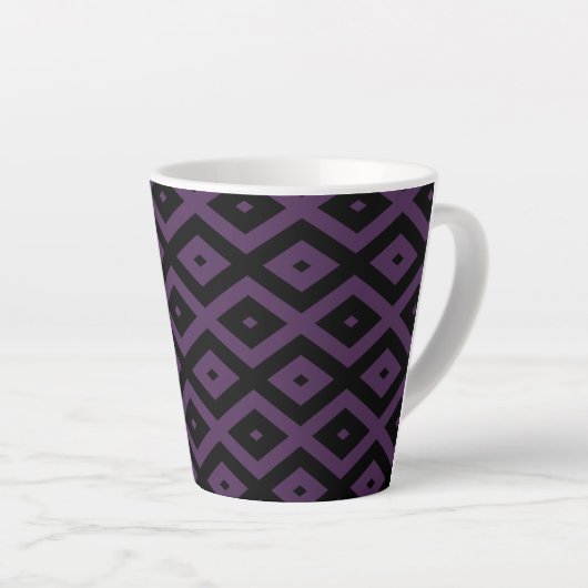 Dunkles lila und schwarzes Diamantmuster Milchtasse (Rechte Ecke)