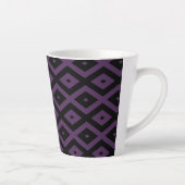 Dunkles lila und schwarzes Diamantmuster Milchtasse (Rechts)