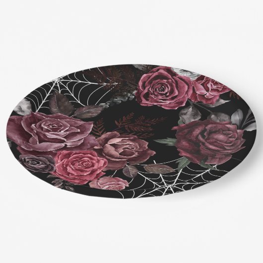 Dunkles moody Gothic florales schwarzes Brautparty Pappteller (Schrägansicht)