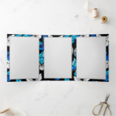 Dunkles Nahtloses Muster mit blauen Schmetterlinge Dreifach Gefaltete Karte (Innenseite)