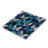 Dunkles Nahtloses Muster mit blauen Schmetterlinge Fliese (Seite)