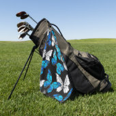 Dunkles Nahtloses Muster mit blauen Schmetterlinge Golfhandtuch (Gras)