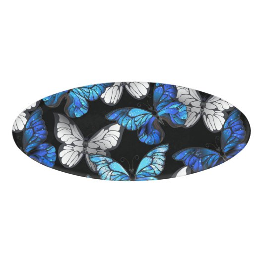 Dunkles Nahtloses Muster mit blauen Schmetterlinge Namenschild (Vorderseite)