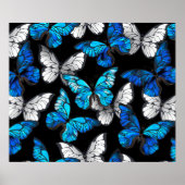 Dunkles Nahtloses Muster mit blauen Schmetterlinge Poster (Vorne)