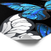 Dunkles Nahtloses Muster mit blauen Schmetterlinge Poster (Ecke)