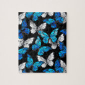 Dunkles Nahtloses Muster mit blauen Schmetterlinge Puzzle (Vertikal)