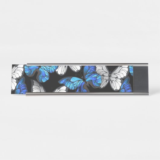 Dunkles Nahtloses Muster mit blauen Schmetterlinge Schreibtischnamensplakette (Vorderseite )
