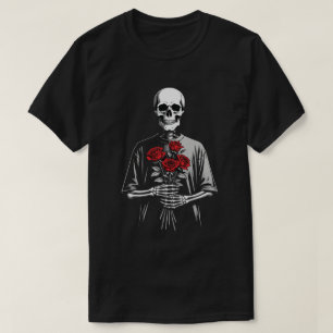 Dunkles Skelett mit rotem Rosenstrauß Bouquet Goth T-Shirt