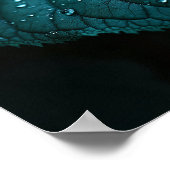 Dunkles Teal-Makroblatt mit Regentropfen Poster (Ecke)