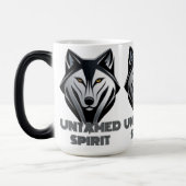 Dunkles und Minimalistisches Wolfsmuster mit Sleek Verwandlungstasse (Links)