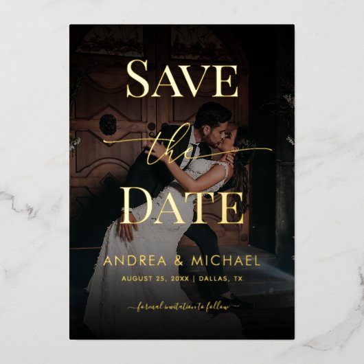 Dunkles verblassenes Foto Elegante Hochzeit Save t Folieneinladung (Vorderseite)