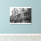 Dunlop Factory Leinwanddruck (Insitu (Holzboden))