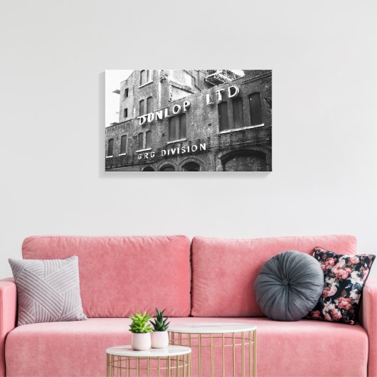 Dunlop Factory Leinwanddruck (Insitu (Wohnzimmer))