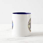 Dünne blaue Linie - glühende Schaltfläche und Gold Zweifarbige Tasse (Mittel)