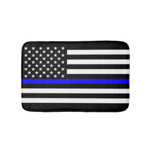 Dünne Blue Line-Grafik auf einer US-Flagge Badematte