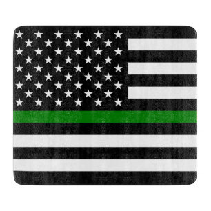 Dünne grüne Linie Flagge: Patriotische Militärvete Schneidebrett