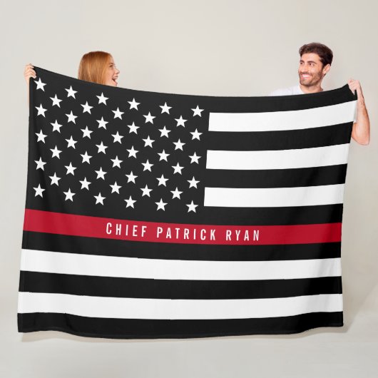 Dünne rote Linie Feuerwehrmann-Flaggen-Monogramm Fleecedecke (Beispiel)