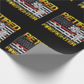 Dünne rote Linie pensionierter Geschenkpapier (Ecke)