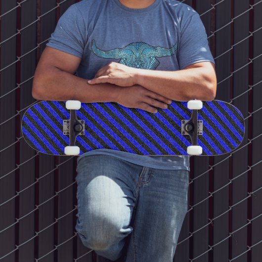 Dünne schwarze und blaue Diagonalstreifen Skateboard (Außenbereich 2)
