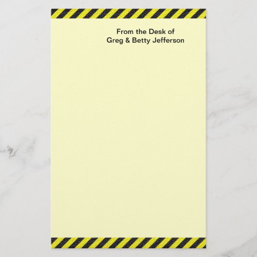 Dünne schwarze und gelbe Diagonalstreifen Briefpapier (Vorderseite)