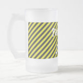 Dünne schwarze und gelbe Diagonalstreifen Mattglas Bierglas (Links)