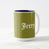 Dünne schwarze und gelbe Diagonalstreifen Zweifarbige Tasse (VorderseiteRechts)