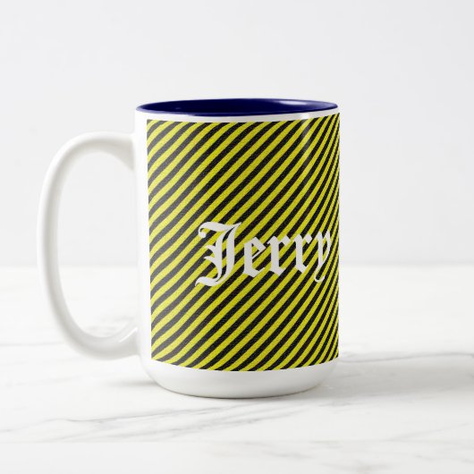 Dünne schwarze und gelbe Diagonalstreifen Zweifarbige Tasse (Links)